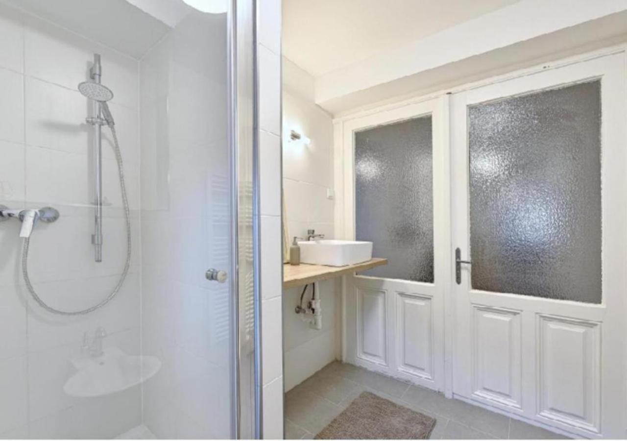 Luxurious, 2 Min To Casino And Roemertherme Apartment Baden Exterior photo
